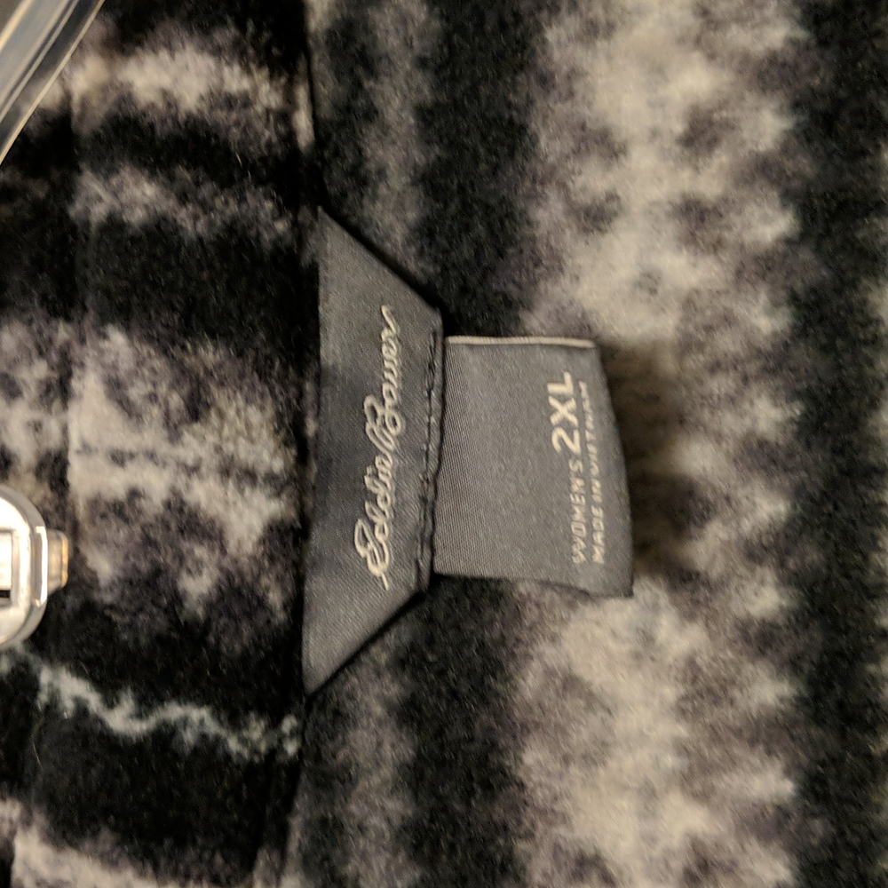 Fleece - Picture 2 of 4